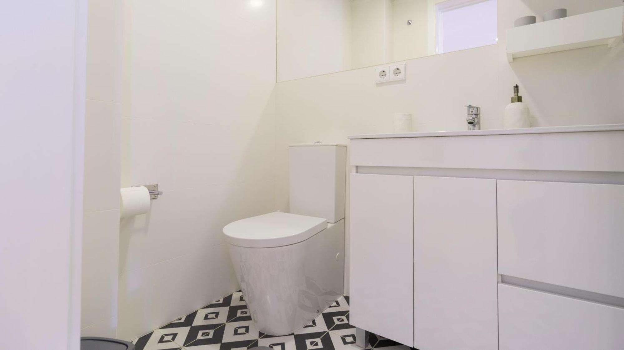 City Center Duplex W Patio By Lovelystay ปอร์โต ภายนอก รูปภาพ