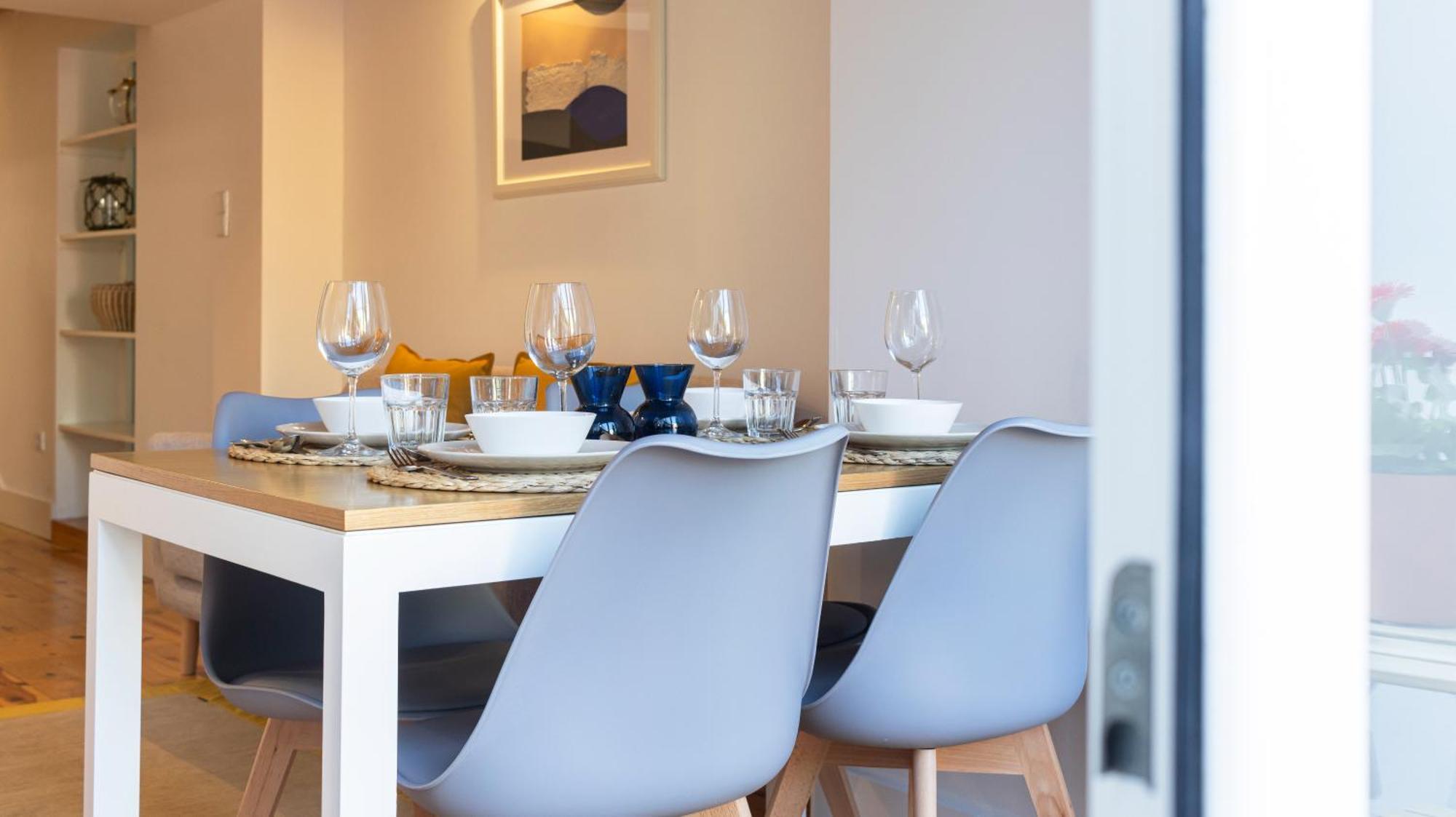 City Center Duplex W Patio By Lovelystay ปอร์โต ภายนอก รูปภาพ
