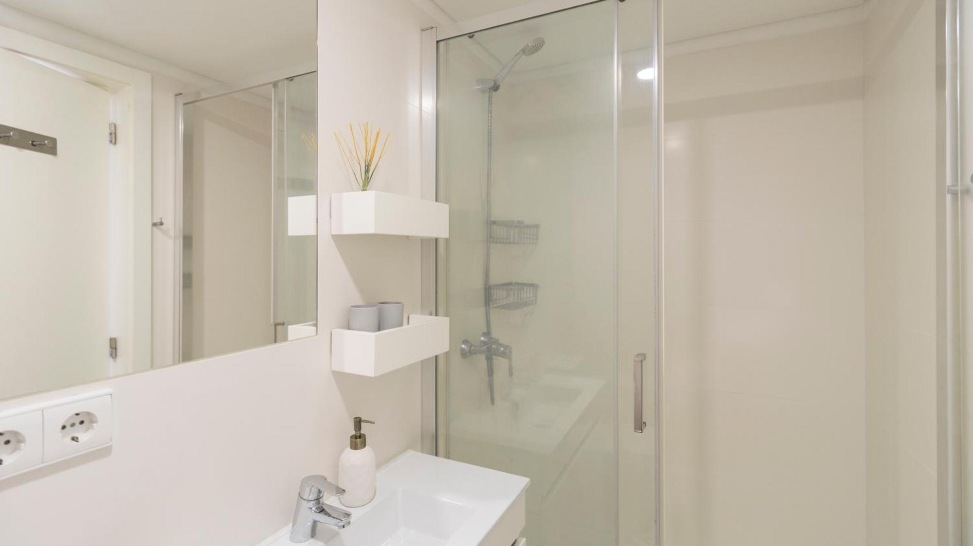 City Center Duplex W Patio By Lovelystay ปอร์โต ภายนอก รูปภาพ