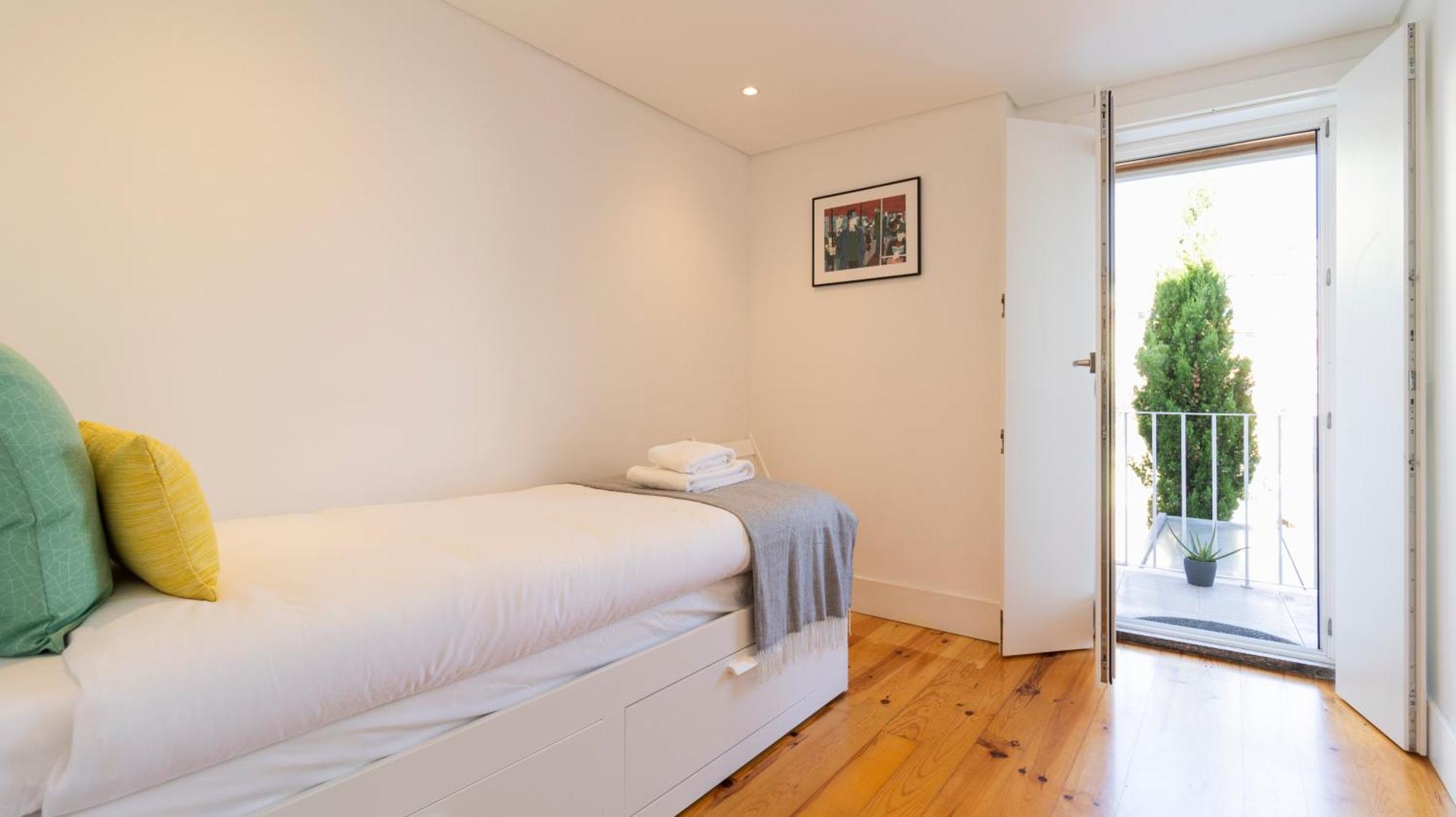 City Center Duplex W Patio By Lovelystay ปอร์โต ภายนอก รูปภาพ