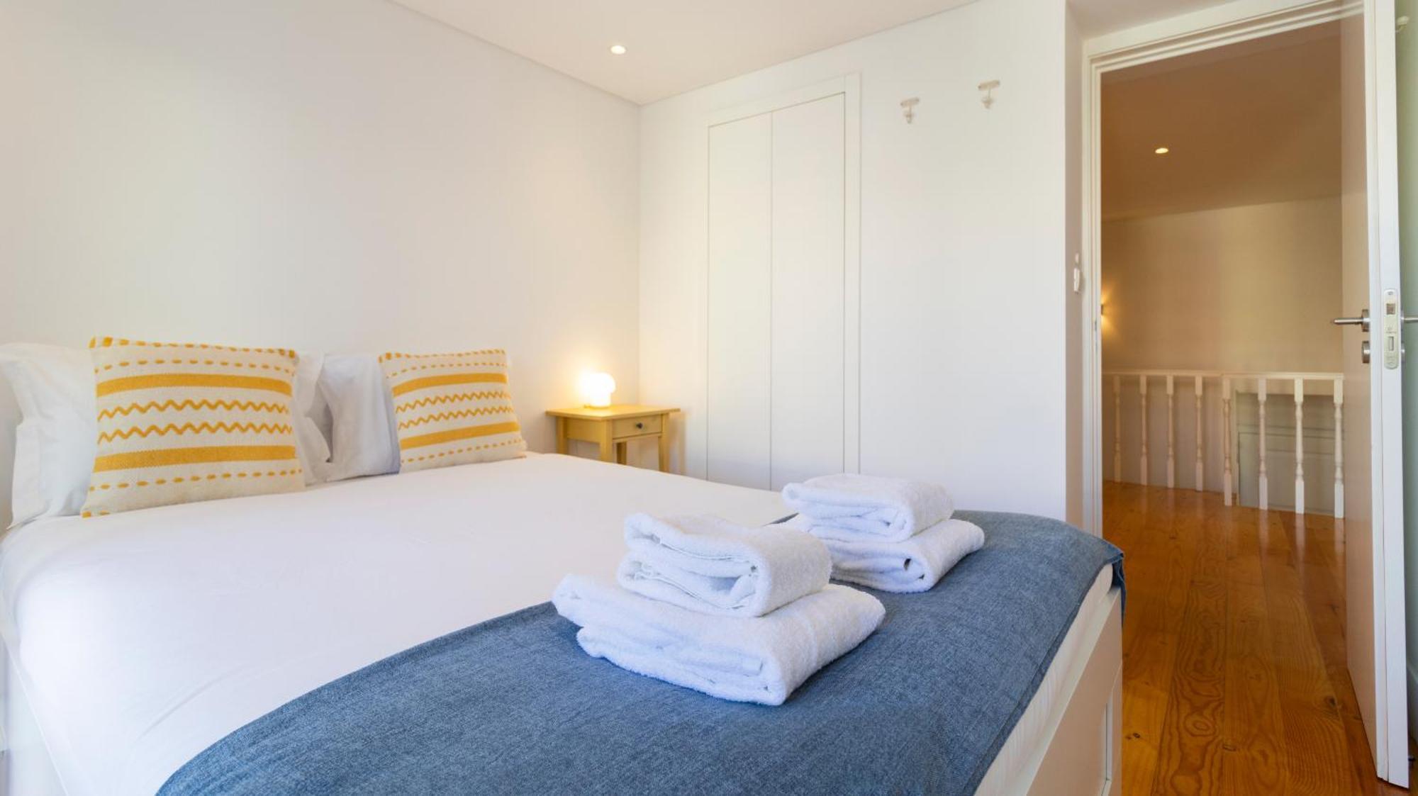 City Center Duplex W Patio By Lovelystay ปอร์โต ภายนอก รูปภาพ